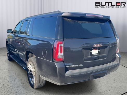 Used 2016 GMC Yukon XL SLT w/ Premium Edition image 8