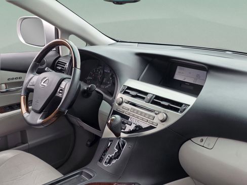 Used 2010 Lexus RX 350 2WD image 26
