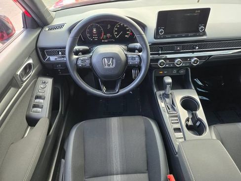 Used 2024 Honda Civic Sport image 17
