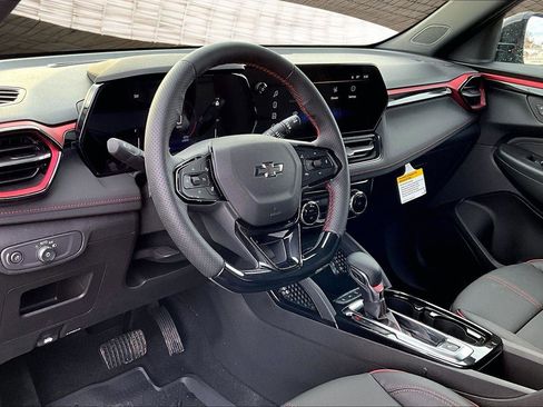 New 2026 Chevrolet TrailBlazer RS w/ Convenience Package image 8