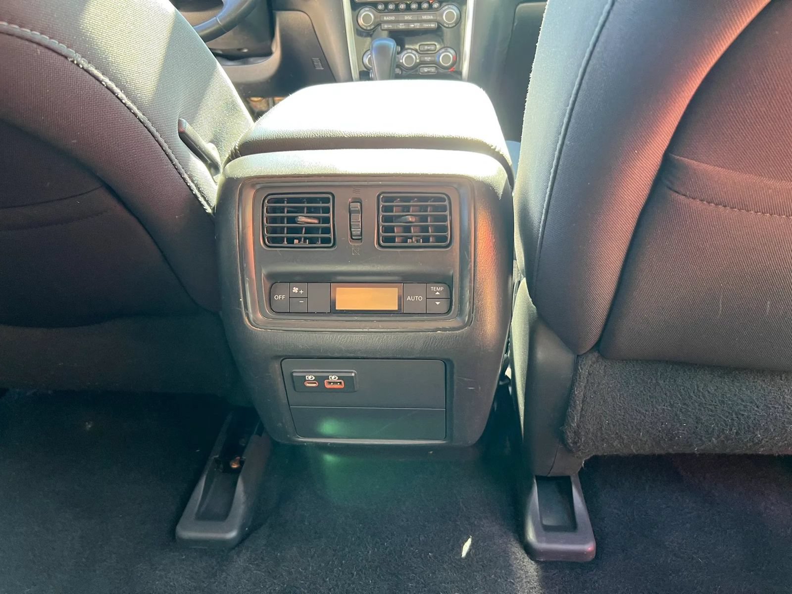 Used 2019 Nissan Pathfinder SV FWD image 21