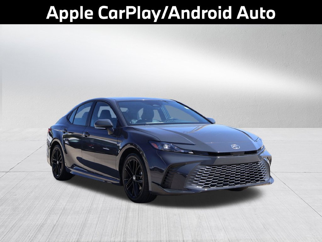 Used 2025 Toyota Camry SE FWD image 13