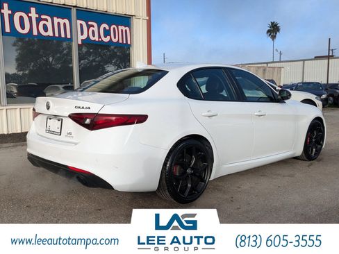 Used 2020 Alfa Romeo Giulia w/ Nero Edizione image 3