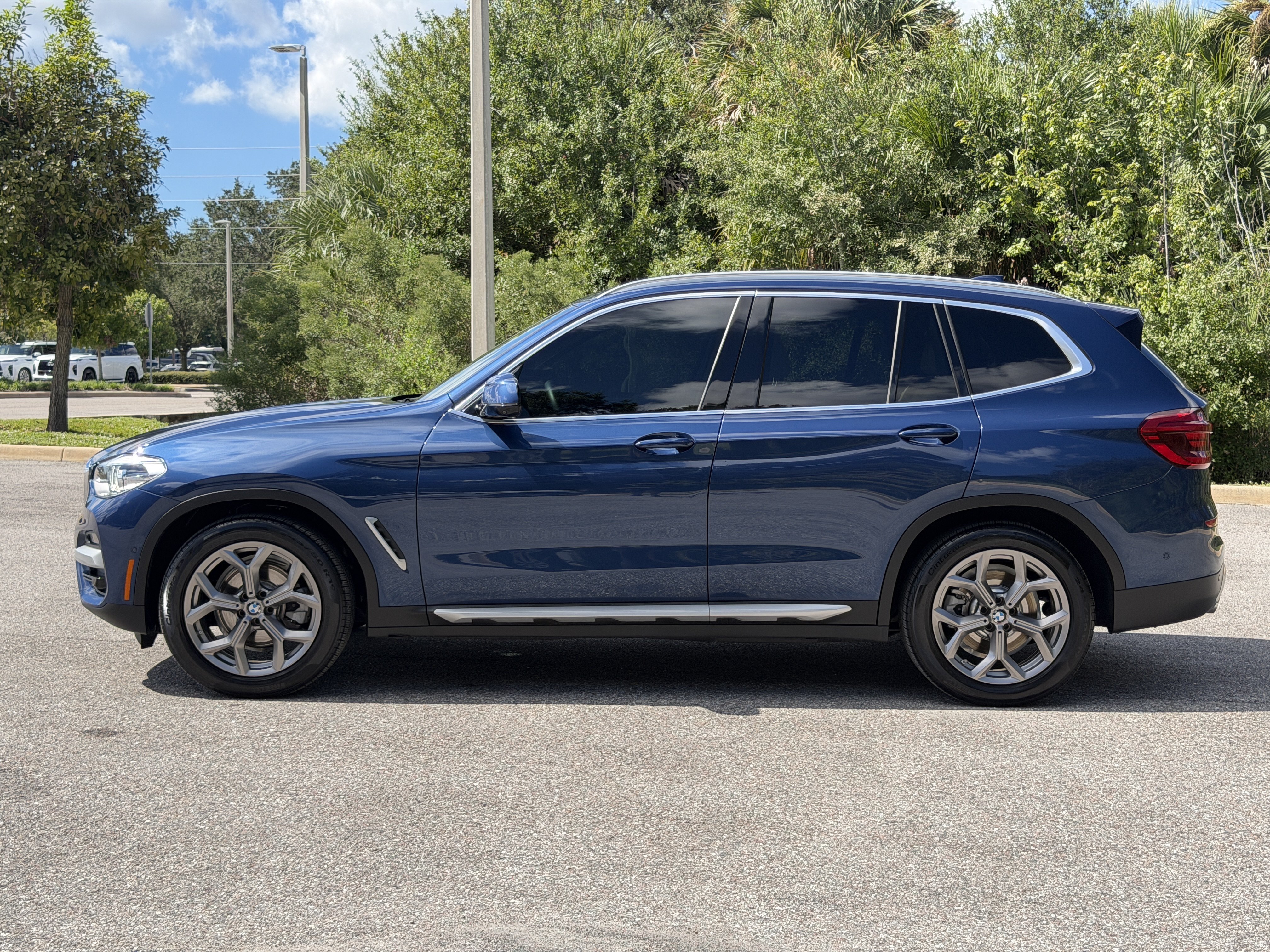 Used 2021 BMW X3 sDrive30i w/ Premium Package RWD image 4