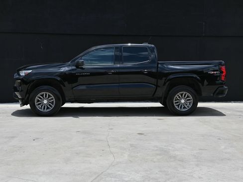 Used 2024 Chevrolet Colorado LT w/ LT Convenience Package AWD/4WD image 6