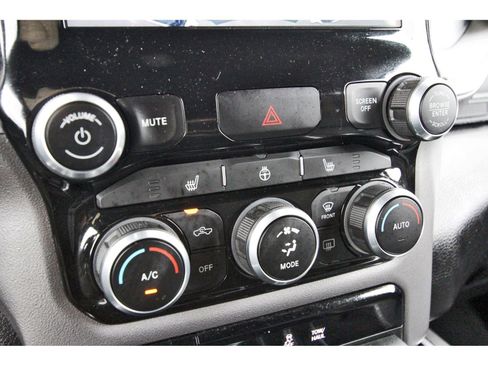 Used 2024 RAM 1500 Lone Star image 26