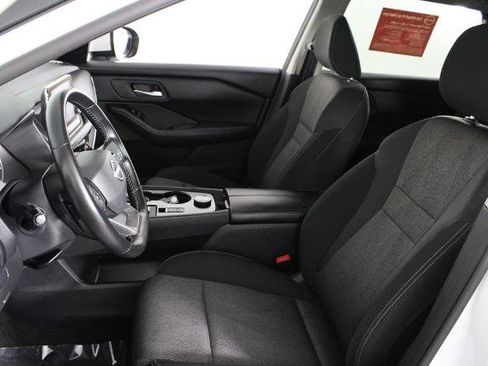 Certified 2025 Nissan Rogue SV AWD/4WD image 21