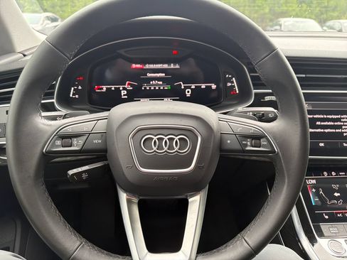 Used 2022 Audi Q7 2.0T Premium w/ Convenience Package AWD/4WD image 20