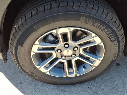 New 2026 GMC Terrain Elevation w/ LPO, Floor Liner Package image 9