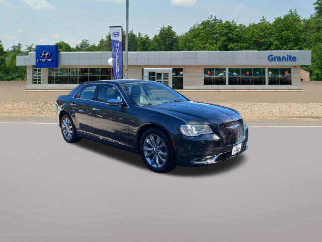 Used 2019 Chrysler 300 Limited w/ Safetytec Plus Group AWD/4WD image 5