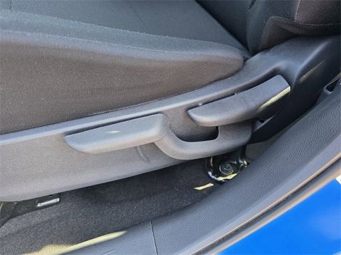 Used 2023 Nissan Kicks S image 29