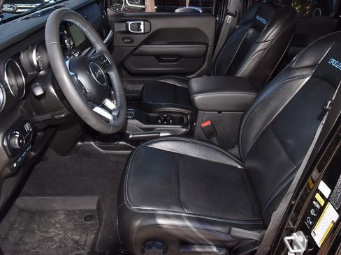 Used 2023 Jeep Wrangler Unlimited Rubicon 4xe w/ Steel Bumper Group image 13