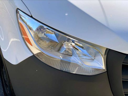 Used 2026 Mercedes-Benz Sprinter 2500 image 18