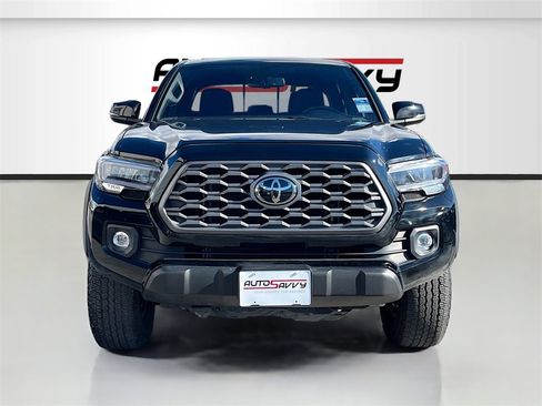 Used 2023 Toyota Tacoma TRD Off-Road image 2