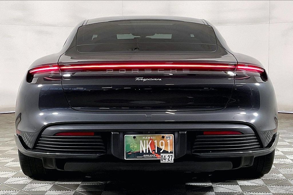 Used 2023 Porsche Taycan RWD image 3
