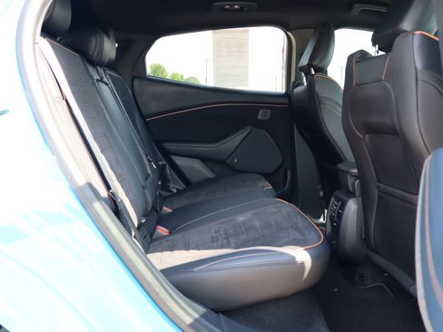 Used 2021 Ford Mustang Mach-E GT image 12