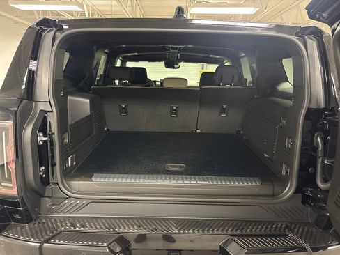 New 2026 GMC Hummer EV SUV AWD/4WD image 18