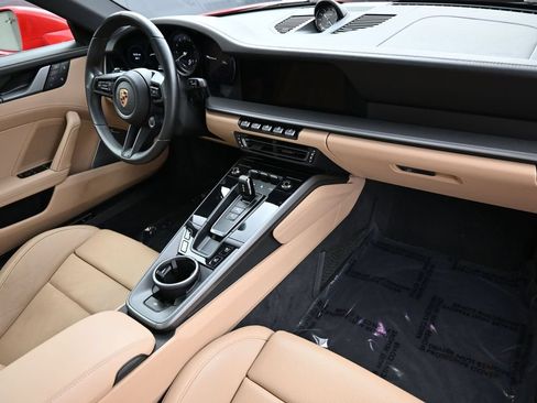 Certified 2024 Porsche 911 Carrera S RWD image 29
