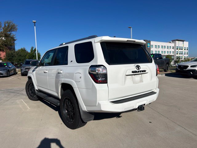 Used 2017 Toyota 4Runner SR5 Premium RWD image 6