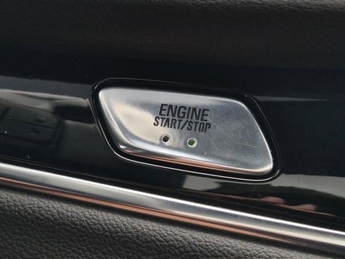 Used 2023 Buick Enclave Avenir w/ Avenir Technology Package image 26