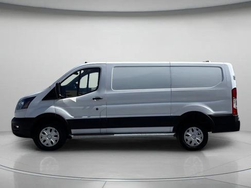 Used 2024 Ford Transit 250 Low Roof w/ Exterior Upgrade Package image 5