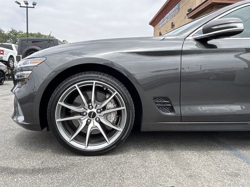 Used 2024 Genesis G70 2.5T RWD image 11
