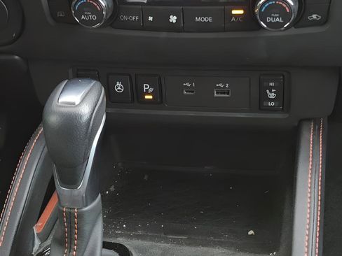 Used 2024 Nissan Frontier Pro-X w/ Pro Convenience Package image 26