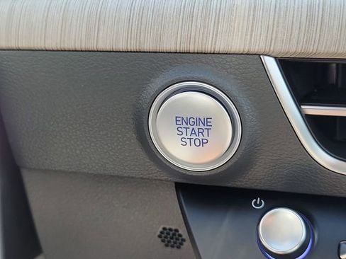 New 2025 Hyundai Sonata Limited FWD image 9