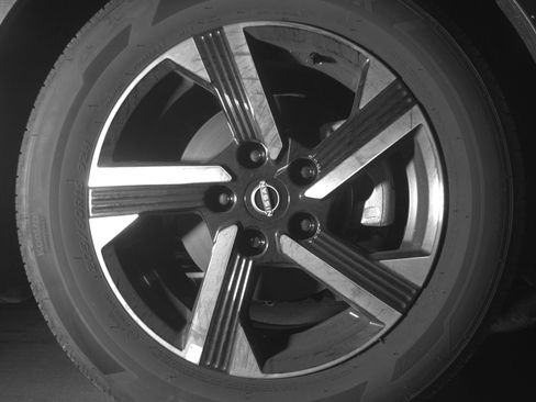 Used 2025 Nissan Sentra SV image 13