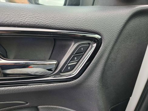 Certified 2022 Dodge Durango GT image 38