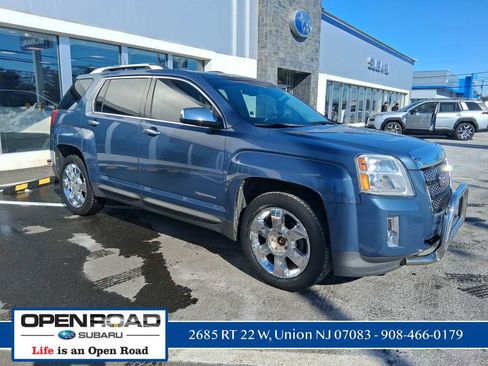 Used 2011 GMC Terrain SLT image 1