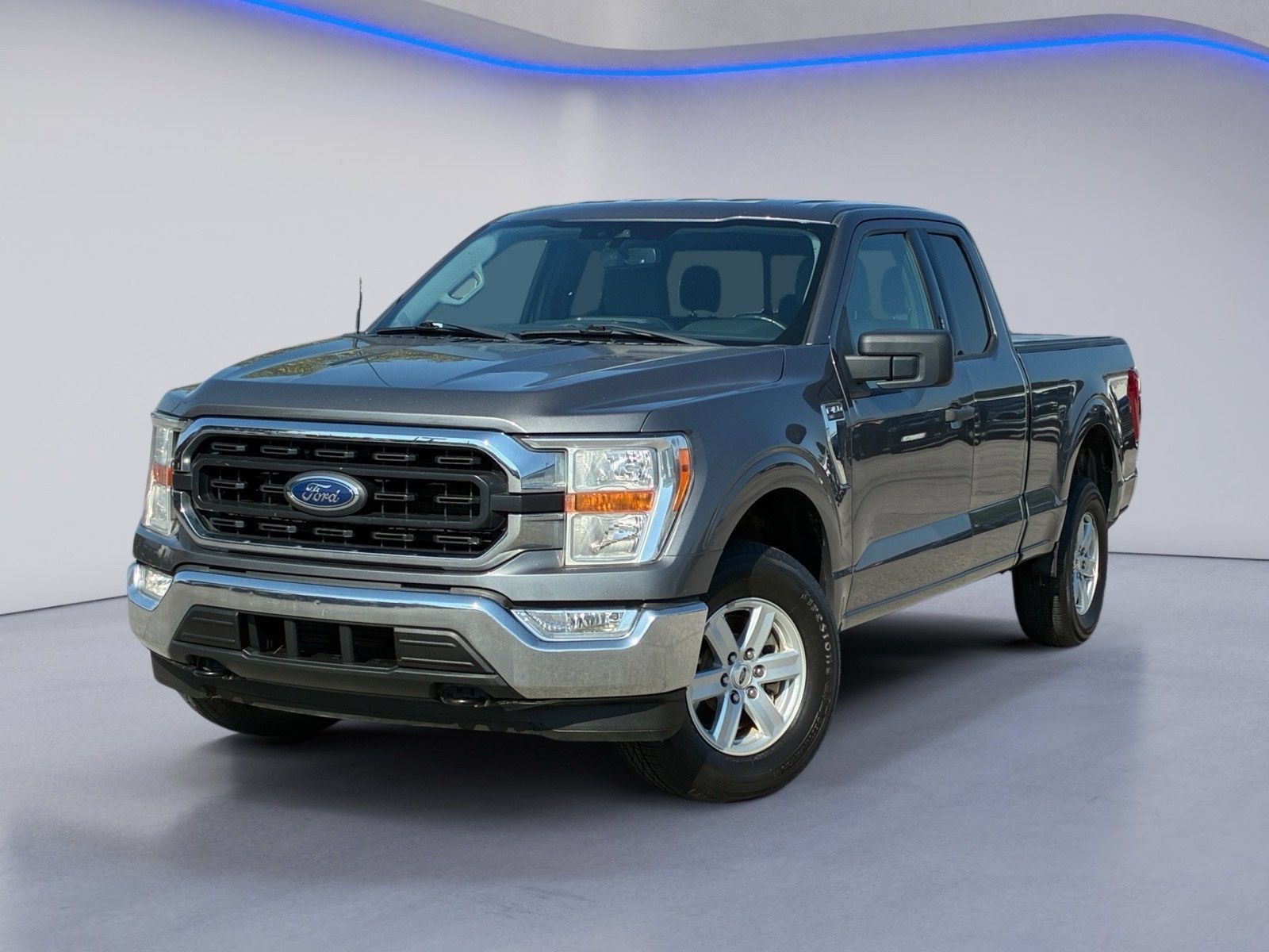 Used 2022 Ford F150 XLT w/ Equipment Group 301A Mid AWD/4WD image 2