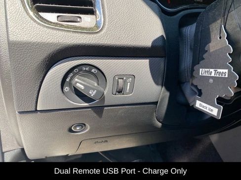 Used 2019 Dodge Durango GT AWD/4WD image 14