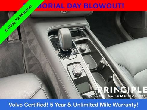 Certified 2025 Volvo XC90 B5 Core AWD/4WD image 20