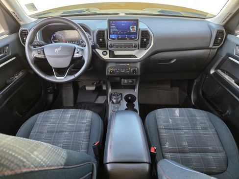 Certified 2023 Ford Bronco Sport Heritage w/ Heritage Convenience Package image 8