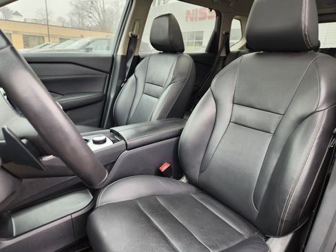 Certified 2024 Nissan Rogue SL w/ SL Premium Package image 7