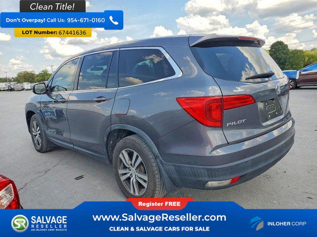Used 2016 Honda Pilot EX image 3