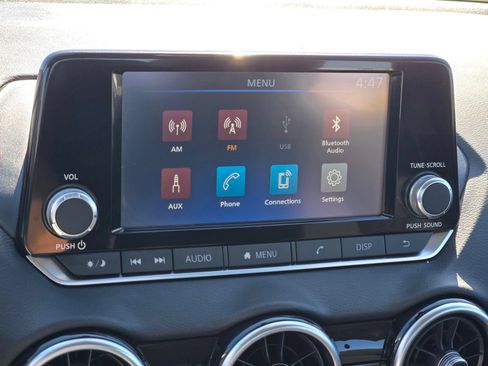 Used 2025 Nissan Sentra S FWD image 24