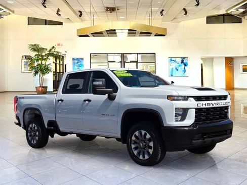 Used 2022 Chevrolet Silverado 2500 Custom w/ Custom Convenience Package AWD/4WD image 3