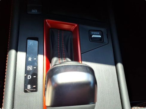 New 2026 Nissan Kicks SR w/ Cold Weather Package FWD image 23