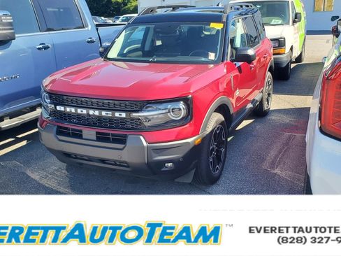 Used 2025 Ford Bronco Sport Outer Banks w/ Outer Banks Tech Package+ AWD/4WD image 1