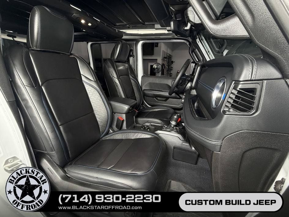 Used 2024 Jeep Wrangler High Altitude AWD/4WD image 25