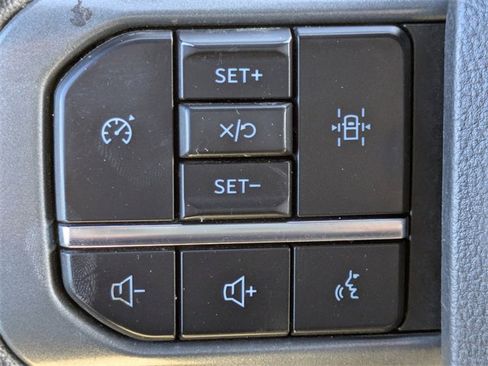 Certified 2022 Ford F150 XLT w/ Equipment Group 301A Mid image 35