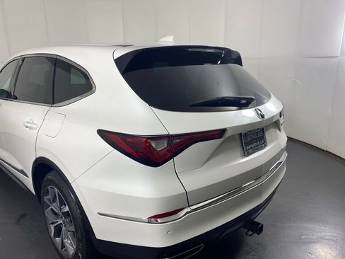 Used 2023 Acura MDX w/ Technology Package AWD/4WD image 11