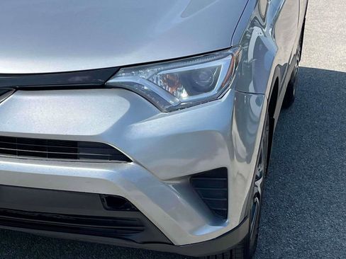 Used 2018 Toyota RAV4 LE w/ All Weather Liner Package AWD/4WD image 34