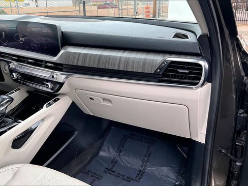 Used 2023 Kia Telluride SX image 19