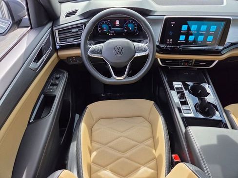 New 2026 Volkswagen Atlas Cross Sport SE FWD image 9