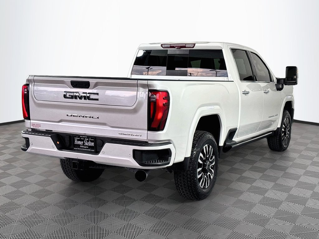 Used 2024 GMC Sierra 2500 Denali Ultimate AWD/4WD image 7