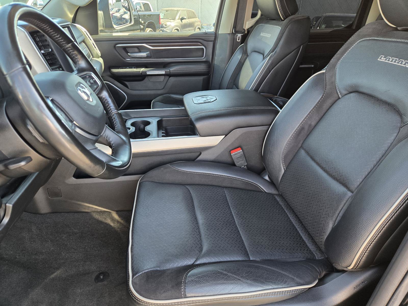Used 2022 RAM 1500 Laramie AWD/4WD image 21
