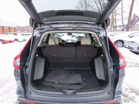 Used 2023 Honda CR-V EX image 11